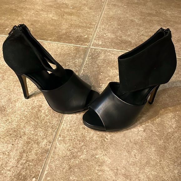 Apt 9 heels in great condition - Picture 1 of 4